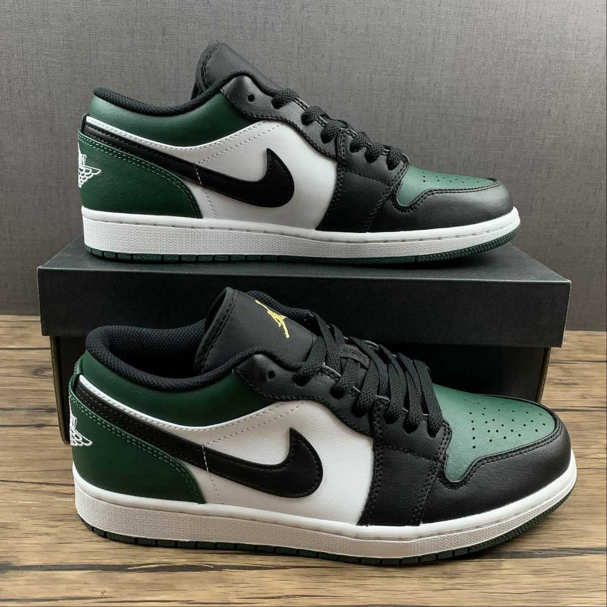 NIKE AIR JORDAN 1 LOW “Green Toe”